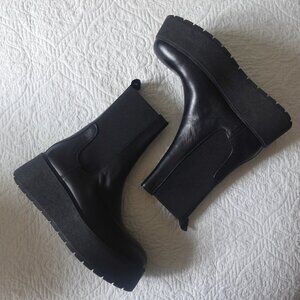 Zara Leather platform Chelsea Boots